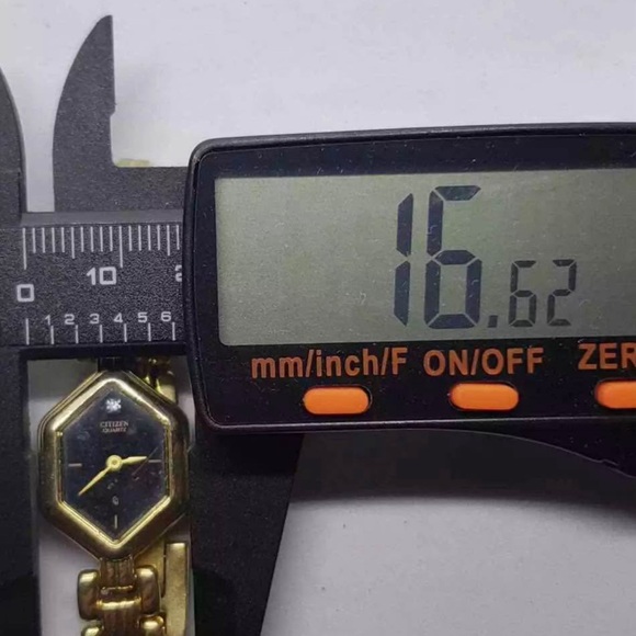 Women’s Citizens watch - Picture 4 of 4